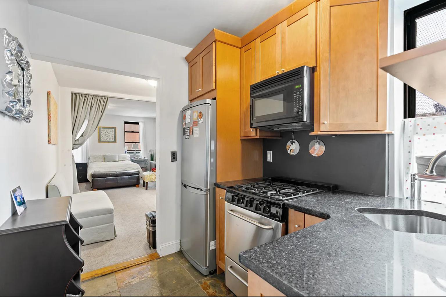 514 West 50th Street, Apt 5rw Midtown West