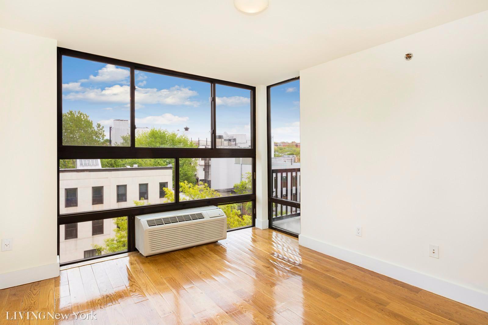 572 5th Avenue, Apt 4D Park Slope/Prospect Park
