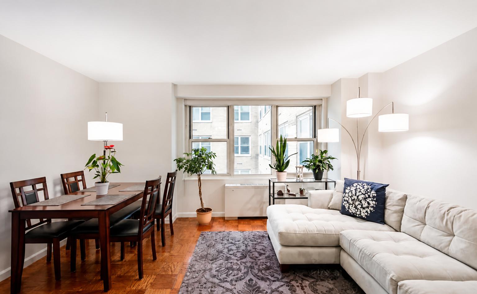 305 East 24th Street, Apt 8H Manhattan